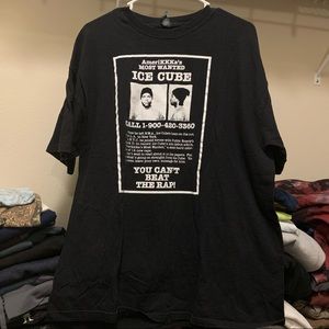 Ice Cube Amerikkka’s Most Wanted XL tee
